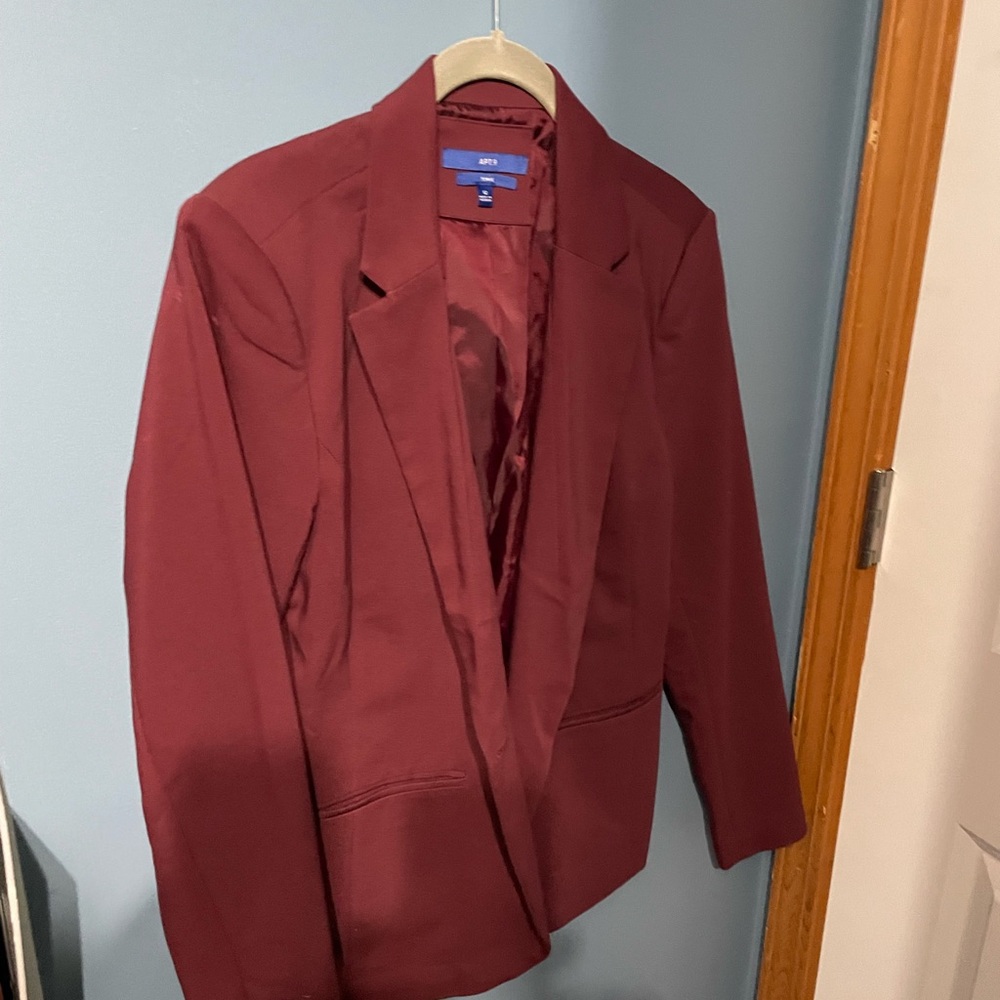Apt. 9 Burgundy Blazer